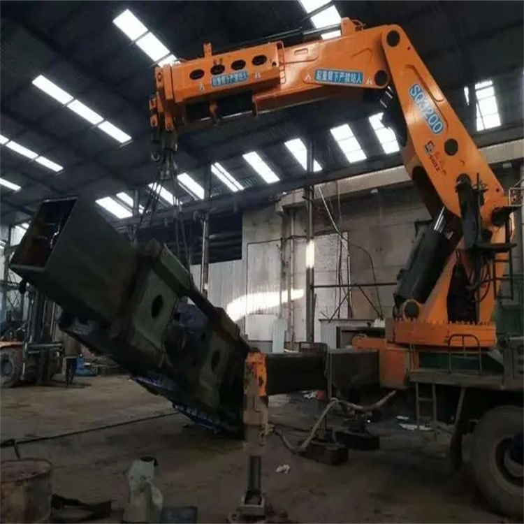 临高200吨折臂吊出租